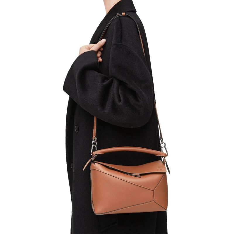 Loewe Small Puzzle in Classic Calfskin-Brown