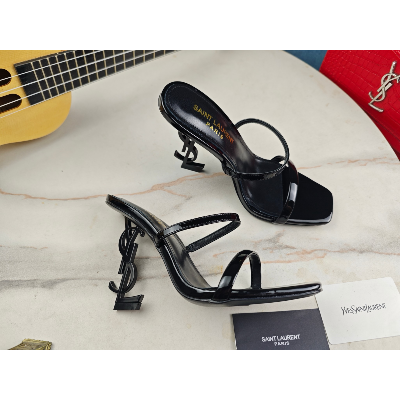 YSL sandal , Size 35-41