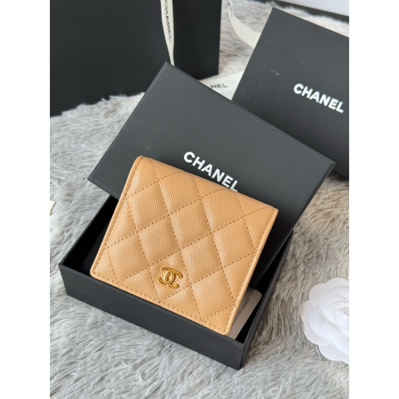 Chanel Beige pelle granulata piccolo portafoglio piegato hardware oro