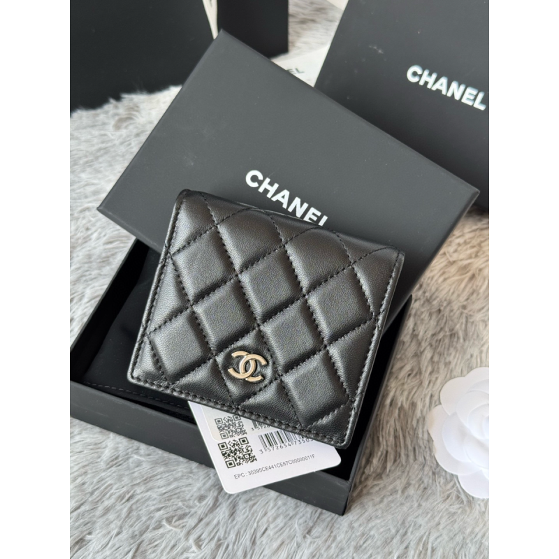 Chanel Black Pelle di agnello piccolo portafoglio piegato hardware argento
