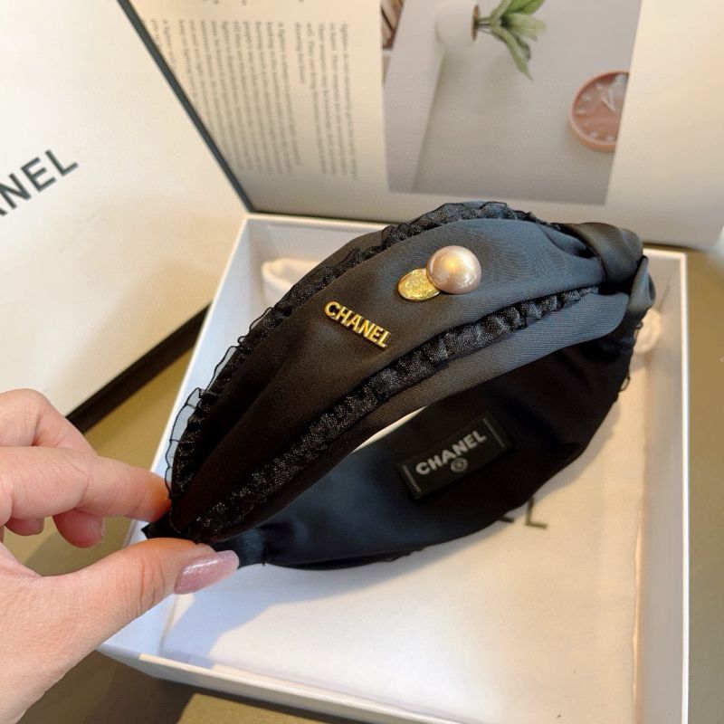 Chanel hairband