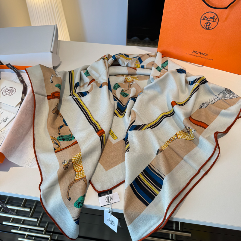 Hermes Silk and cashmere Shawl