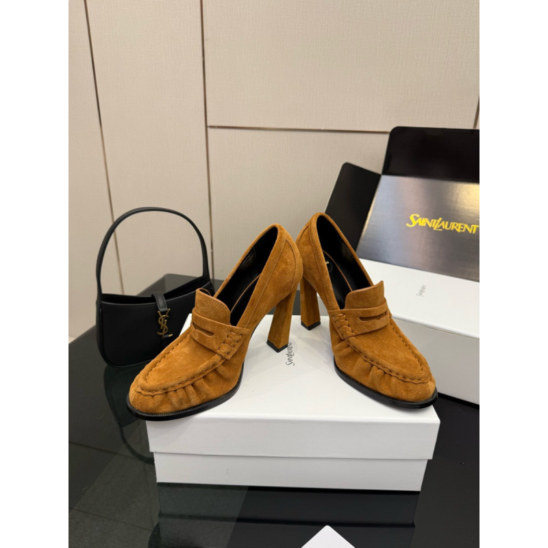 Décolleté Le Loafer  in Pelle Saint Laurent