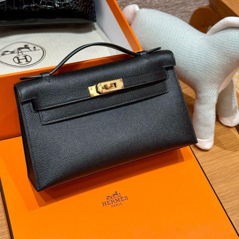 Hermes Kelly Pochette in Epsom Leather-Black